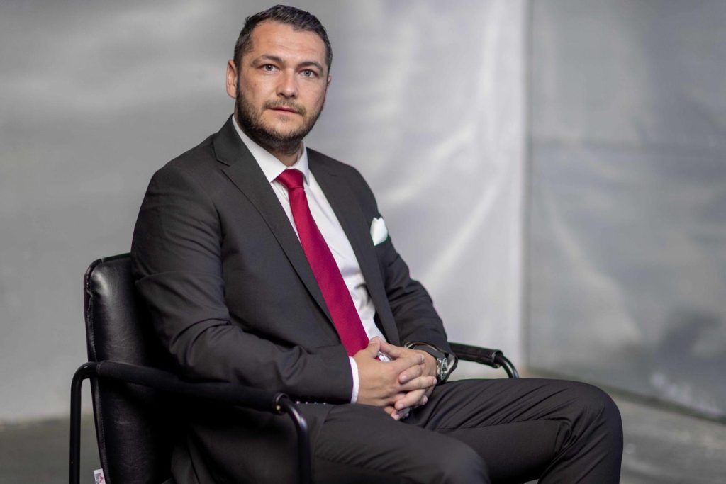 Bogdan Steriopol și promovarea valorilor democratice